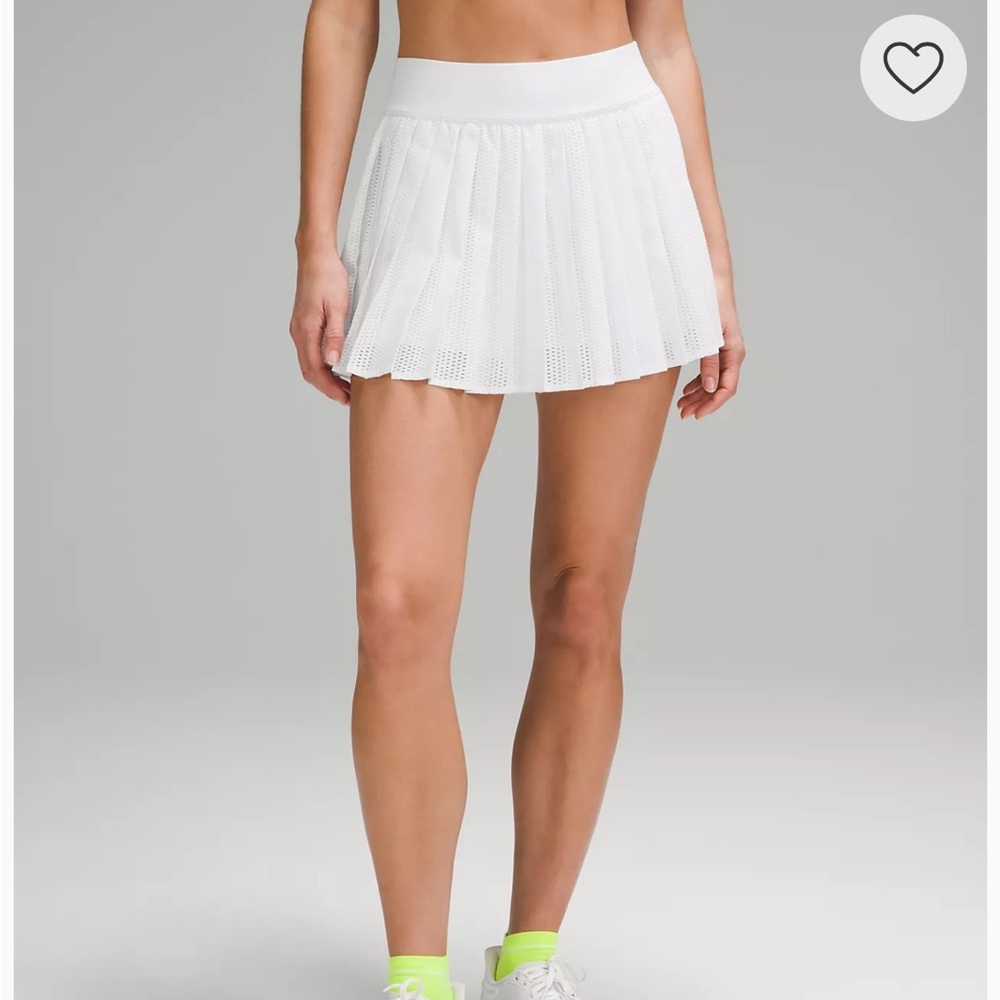Lululemon pleated tennis skirt NWOT